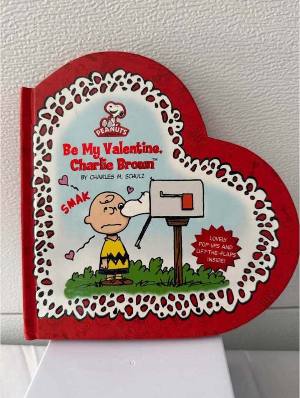 Peanuts Be My Valentine, Charlie Brown by Charles M. Schulz